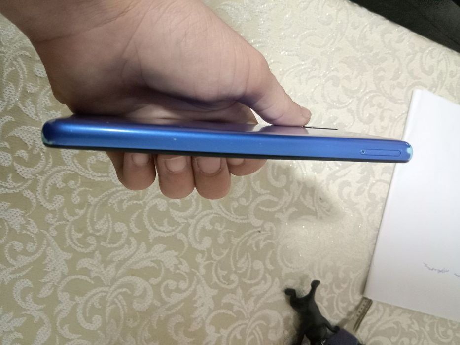 Xiaomi redmi 7a.
