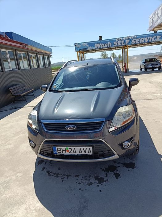 Ford kuga (4×4)permanent
