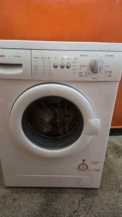 Придавам пералня 50евр.