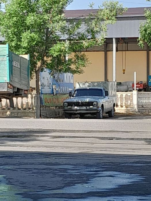 Volga pikap sotiladi 2410