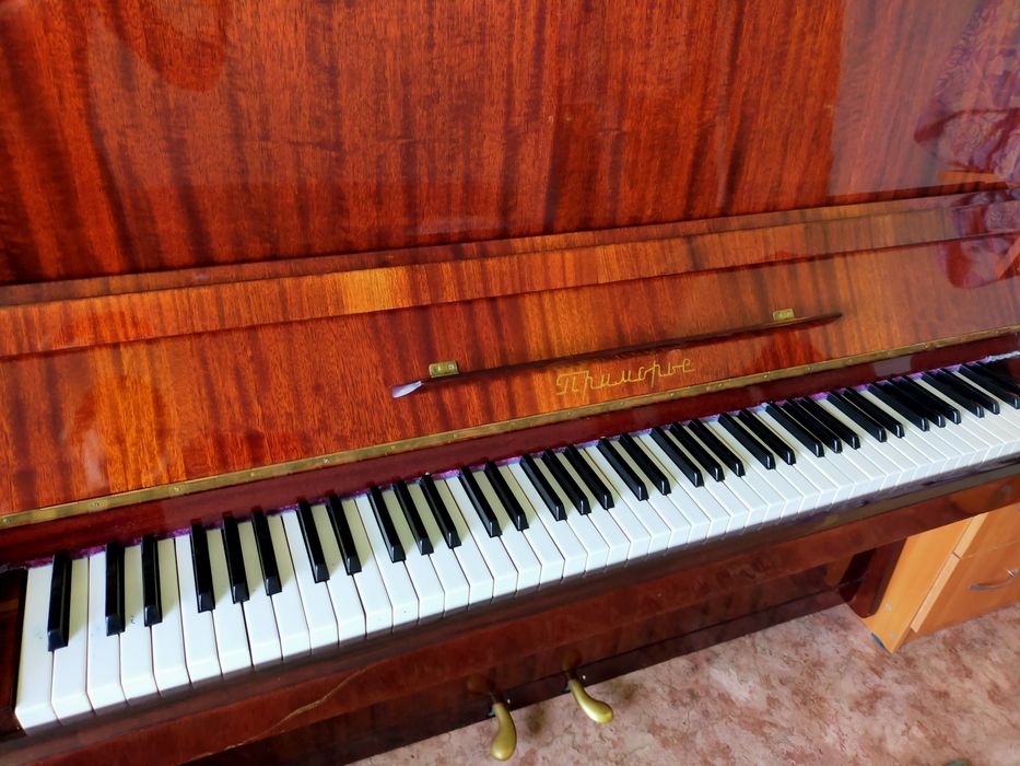 Продам пианино, фортепиано