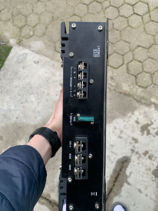 Subwoofer +statie 600W