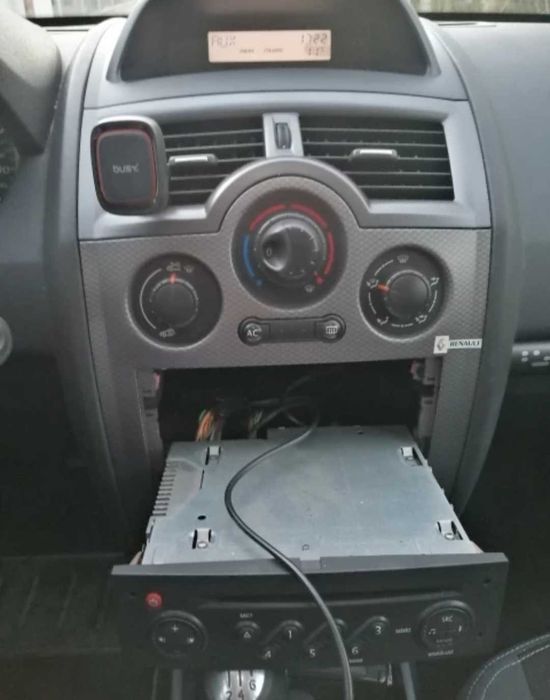 aux renault clio scenic laguna megane кабел рено клио лагуна меган сце