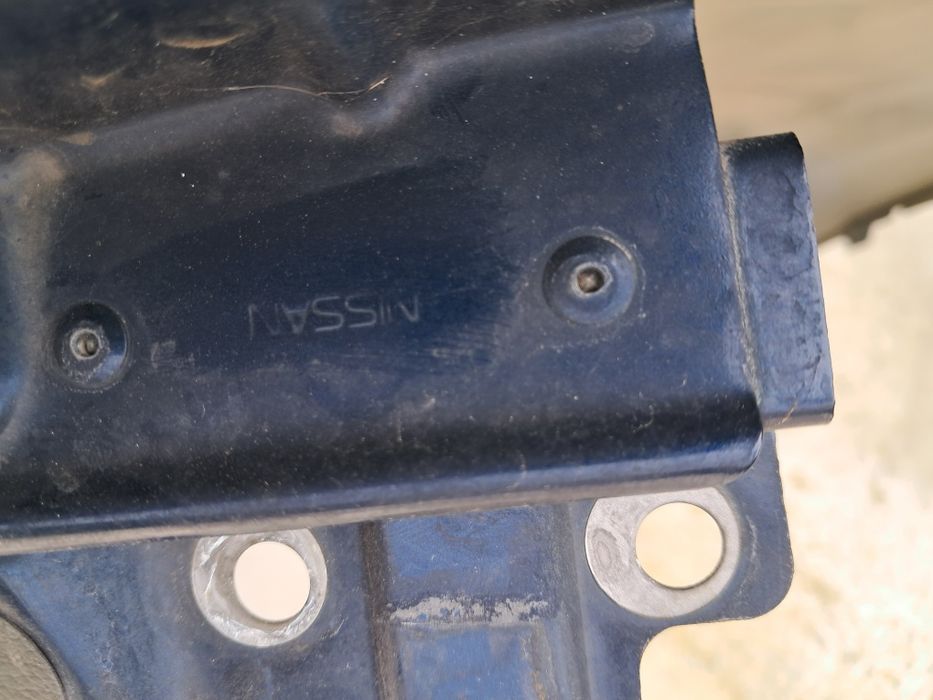Калник Nissan NV200 2010/2022г