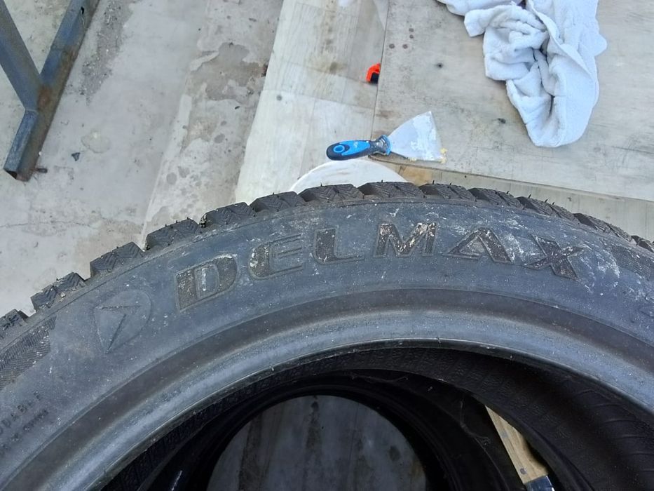 Продам шины, зимние.