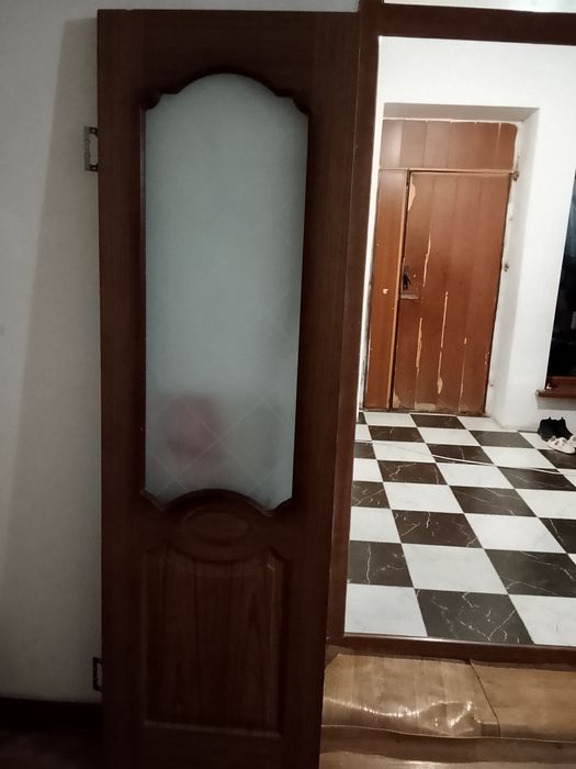 Есіктер-двери в хорошем состоянии