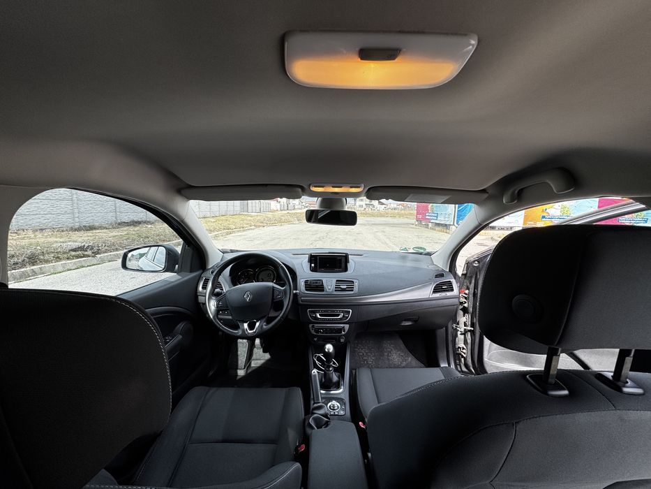 Renault Megan 3 1.5  DCI 110 cp .fabricatie 2013 ,Carte Service