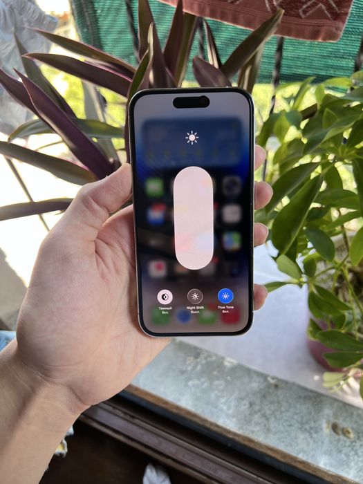 Iphone 14 pro idealniy oq rang