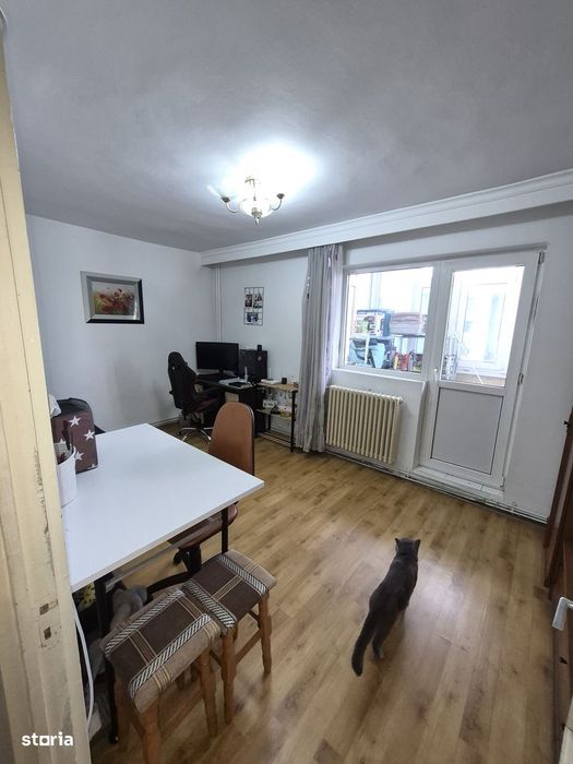 Apartament 2 camere decomandat zona Pacurari