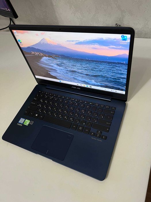 ASUS ZenBook UX430U / Core i7 / 940MX / SSD