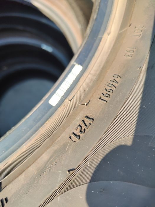 2 бр зимни 255/50/19 Pirelli