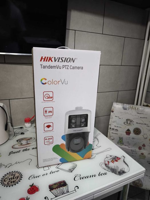 Speed Dome TandemVu Hikvision  6+2MP, 25x zoom optic, PTZ, Iluminare duala, IP66