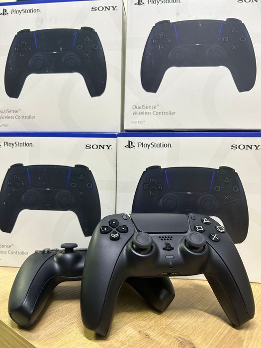 Продам новый геймпад  на PS5