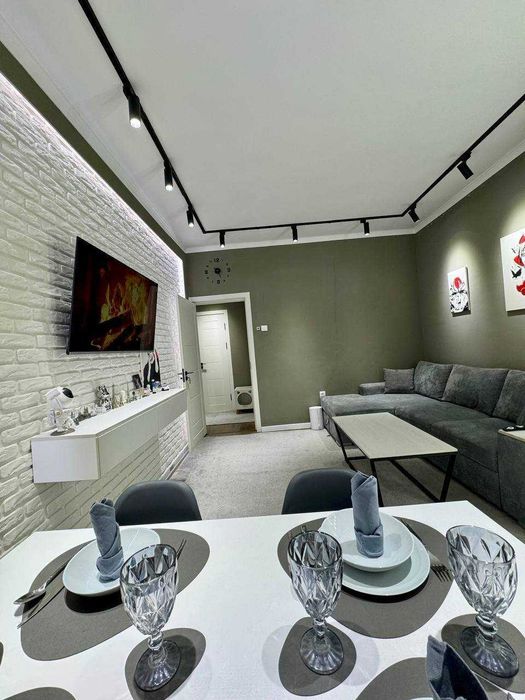 R1! Сдаётся Квартира 2/2/5 на Мирзо Улугбекском на Максим Горкий