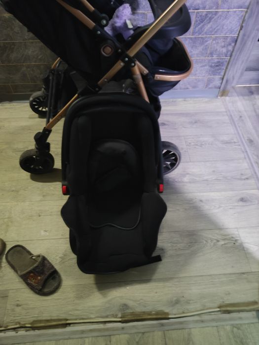 Продам детскую коляску