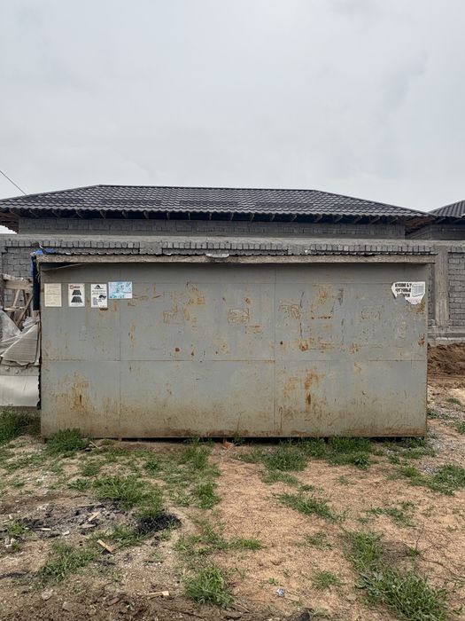 Контейнер бутка для проживания