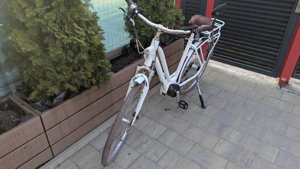 Bicicletă de oraș electrică Elops 920E Alb Marime L