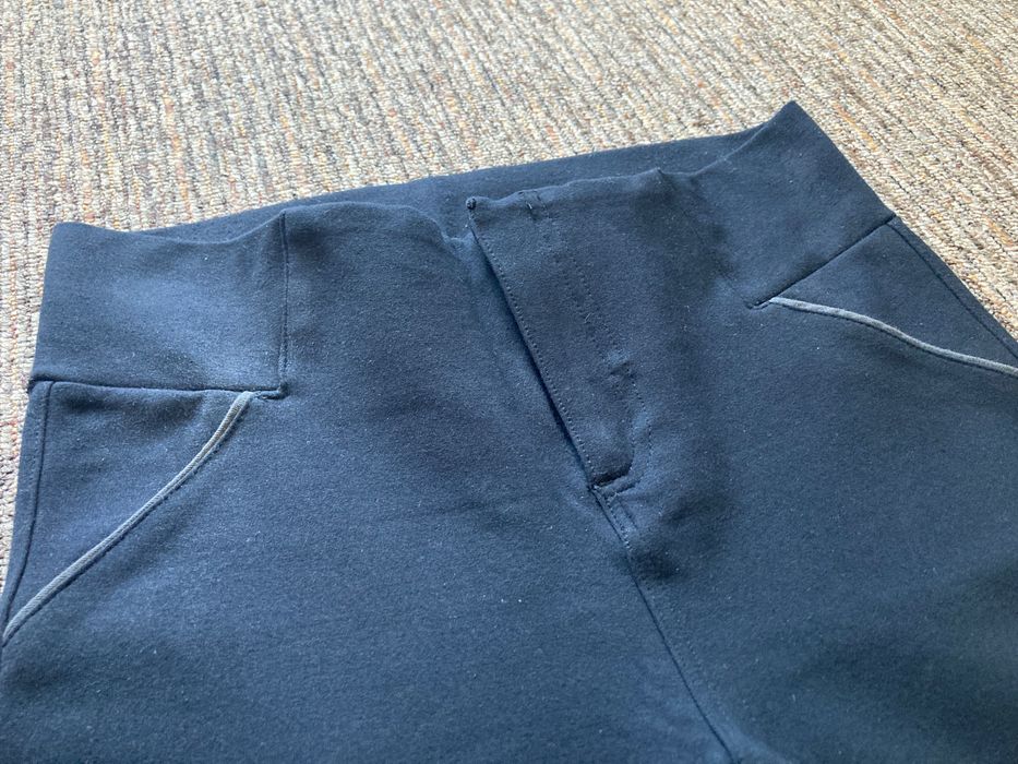 Pantaloni elastici fara buzunare Stradivarius, marimea M