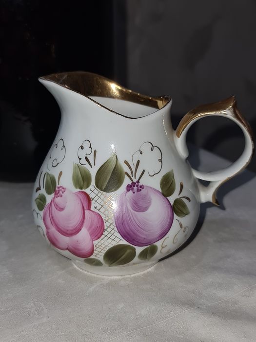 Сахарница, соусник, молочник