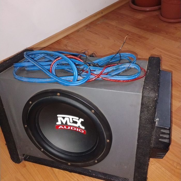 Vand  subwoofer auto Mtx si statie sony explod