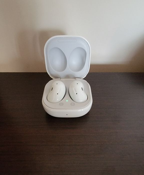 Casti Samsung Galaxy Buds Live

Buds Live