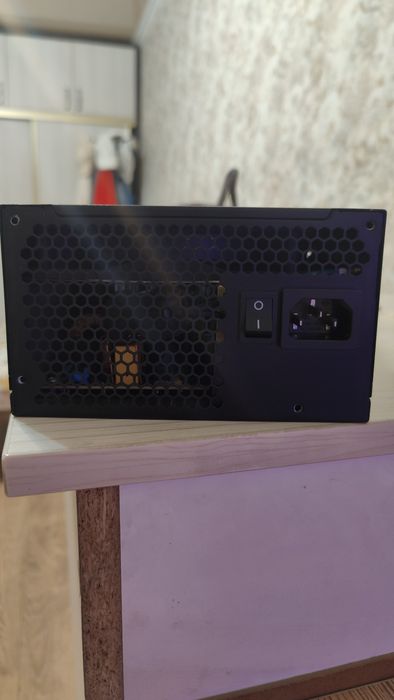 Блок питания Cougar STX 650W