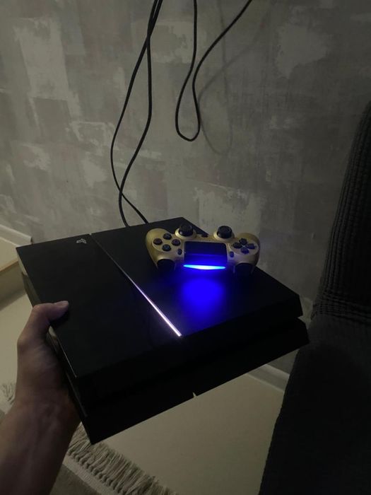 Playstation 4 срочно