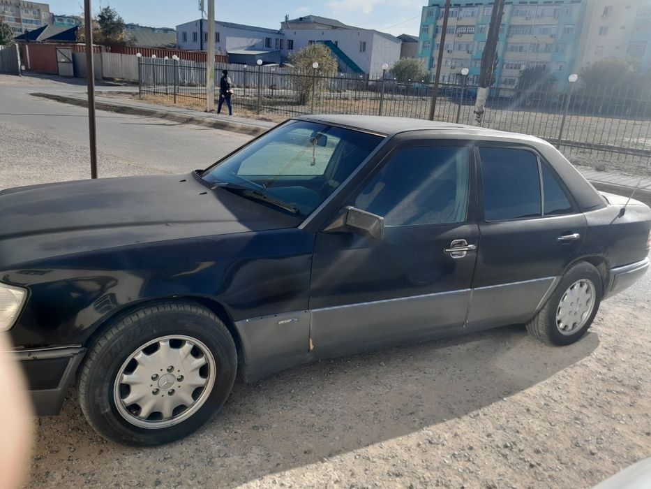 Мерс 124 подешка