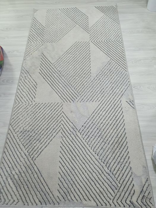 Дорожка размер метр на шесть. Читайте внизу описание