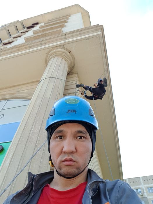 Промышленный Альпинисты