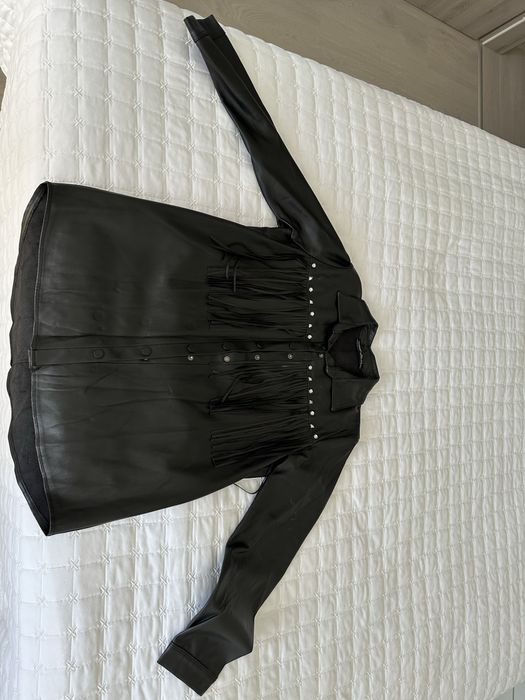 Дамско кожено яке