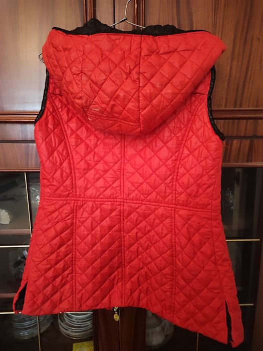 Продается мужской пиджак и безрукавка.