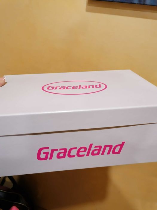 Adidas noi Graceland - Deichmann - 100 lei