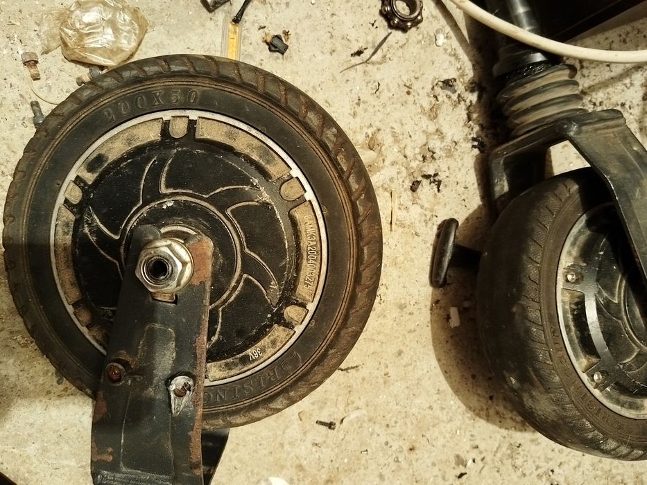 Roti trotinetă electrică