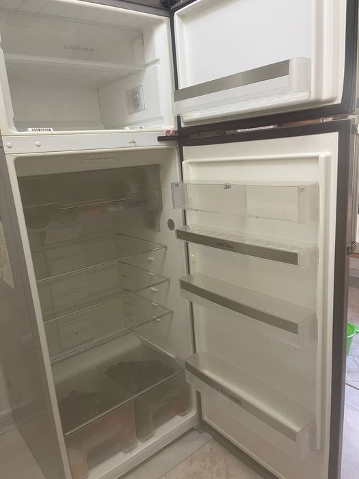 Продаю холодильник  Siemens в хорошем состоянии.