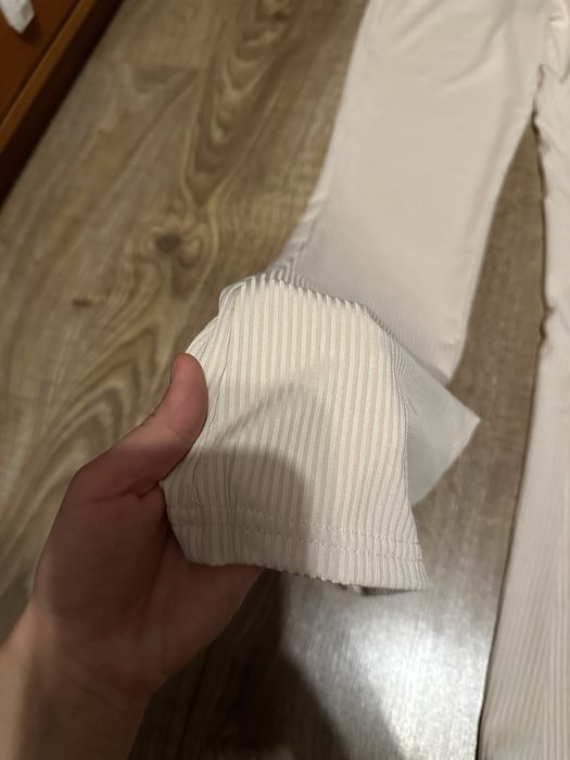 Продам светлые брючки