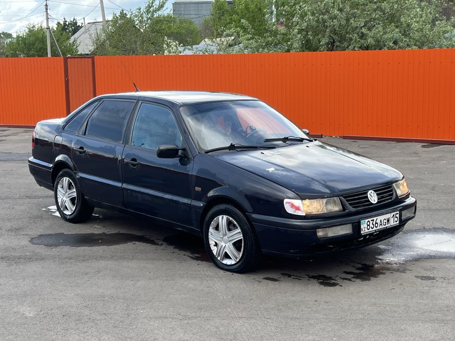 Passat B4 1.8 в хорошем состоянии