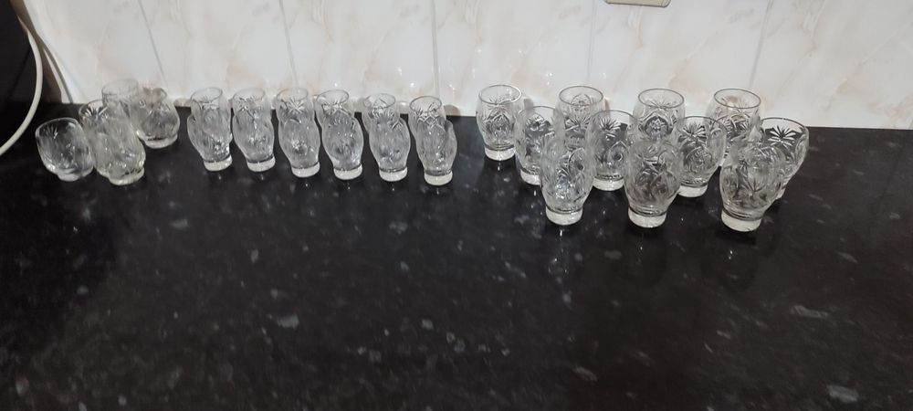 Продам рюмки хрустальные