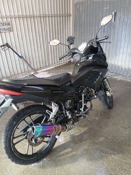 Skuter tank  va maped 125 kub sotiladi