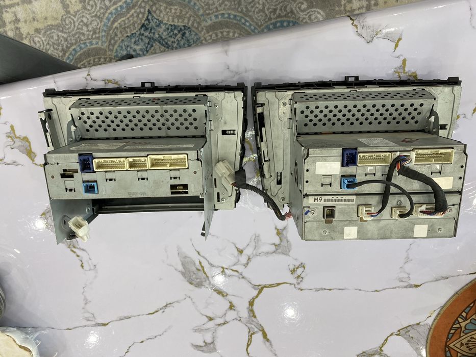 Монитор на is250