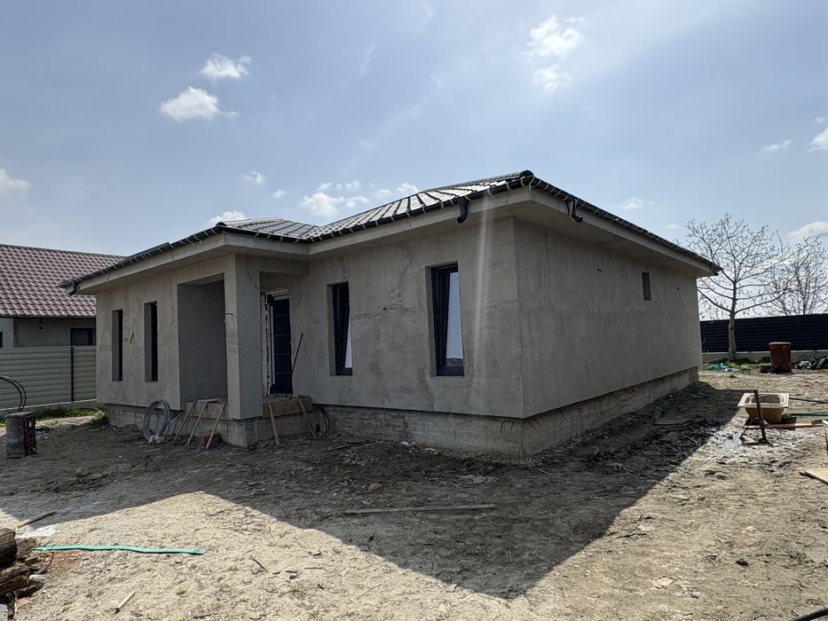 Casă parter 3 dormitoare  Golesti