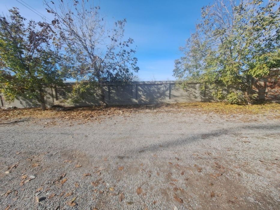 Ер сотилади 8 сотих уч кахрамон Обод