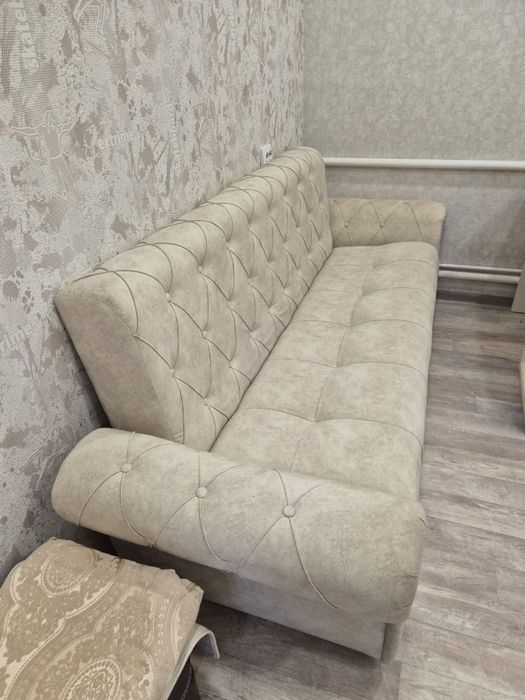 Продам диван в хорошем состоянии