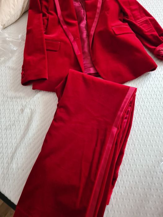 REISS Red velvet costum