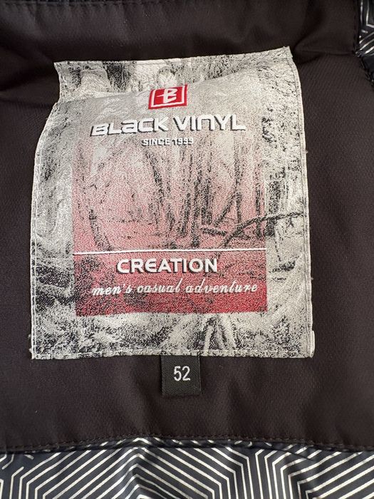 Продам зимнию куртку