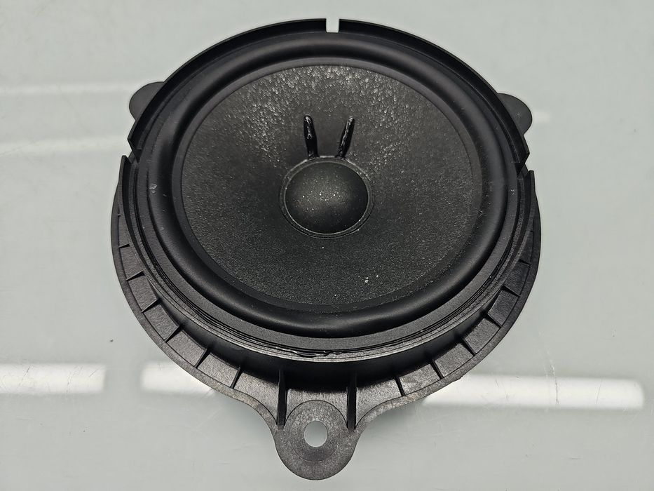 Boxa stanga spate Renault Megane 4 [Fabr 2015-prezent] OEM