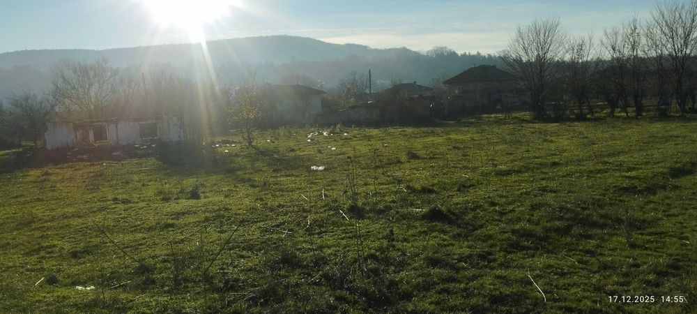 Продава се Парцел в Провадия - 1050 кв.м за 10 €/кв.м - Снимка #1