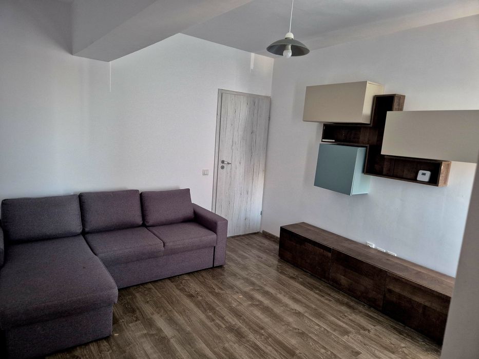 Apartament 3 camere de inchiriat