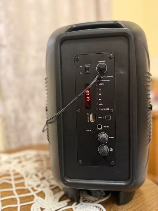 Boxa Lenco noua in stare perfectă