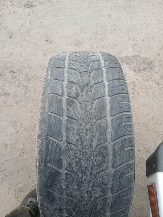 Продам резину 275/55/20